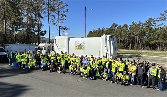 Group photo of 2024 Trash Attack! event volunteers