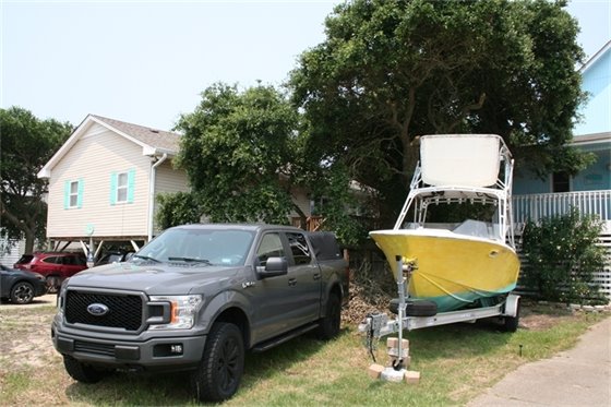 The Kill Devil Hills Police Department is requesting the public’s help in an attempt to locate Scott Harmon Johnson. Mr. Johnson is a 46-year-old White male, 6’, 175 lbs, brown hair, blue eyes. He has a short, full beard. 